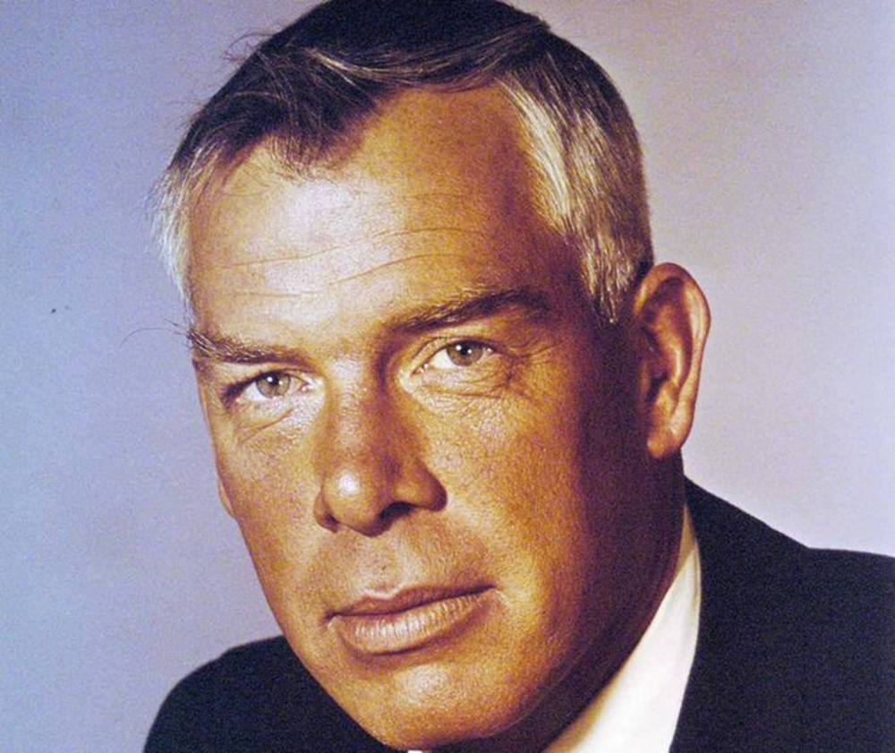 Lee Marvin, gray hair, dark suit, SD Desktop Wallpaper
