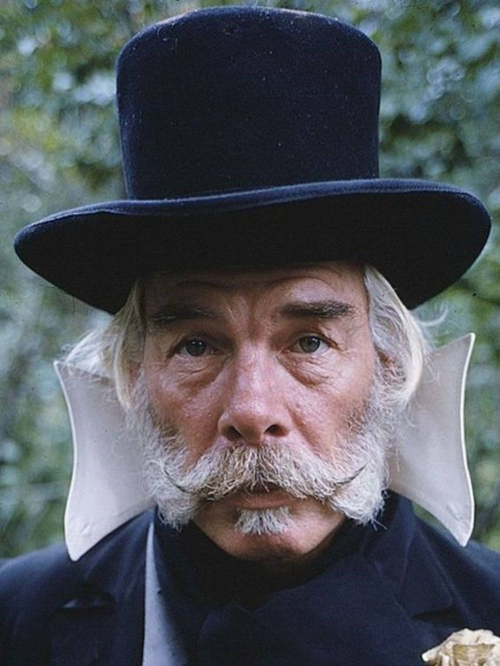 Lee Marvin, top hat, white mustache, HD Phone Wallpaper