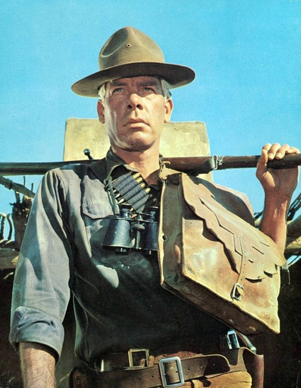 Lee Marvin, bullet belt, rifle, HD Phone Wallpaper