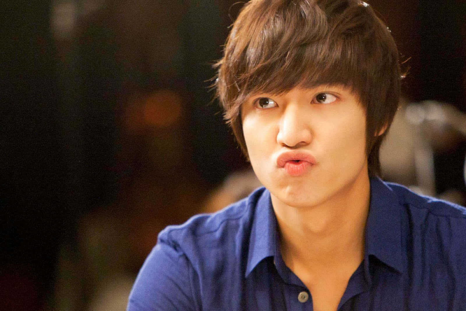 Lee Min Ho, brown hair, blue shirt, HD Desktop Wallpaper