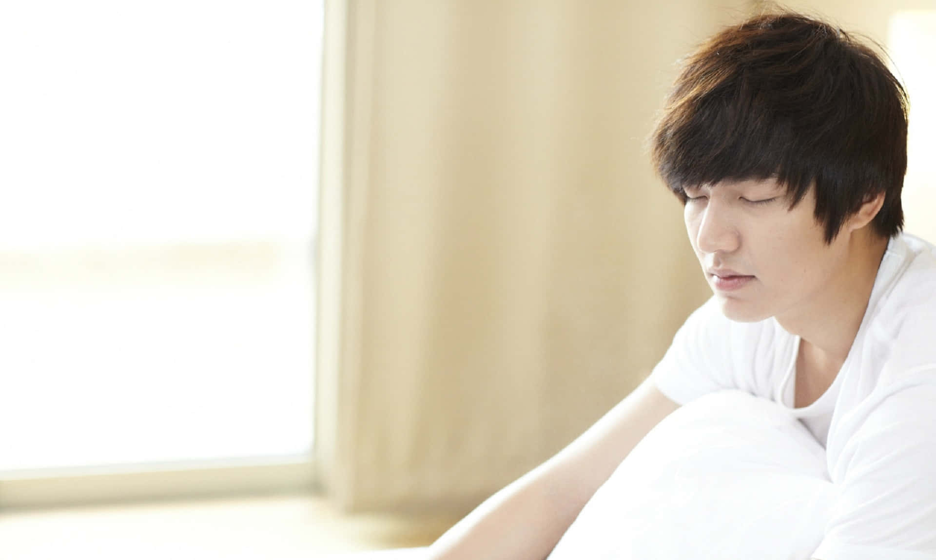 Lee Min Ho, Korean actor, white t-shirt, Full HD Desktop Wallpaper