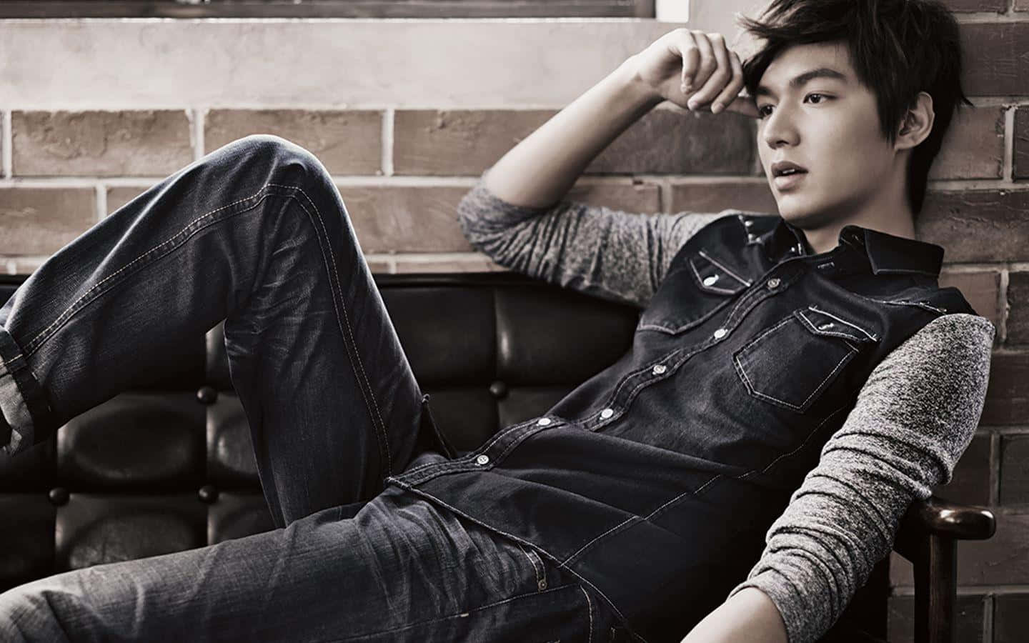 Lee Min Ho, denim vest, jeans, HD Desktop Wallpaper
