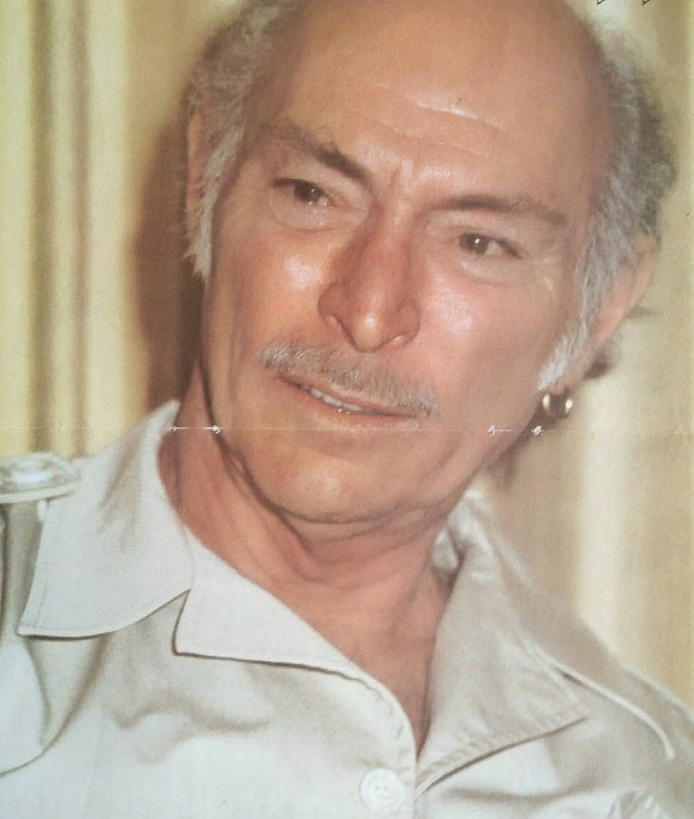 Lee Van Cleef, vintage film photo, gray hair, SD Phone Wallpaper