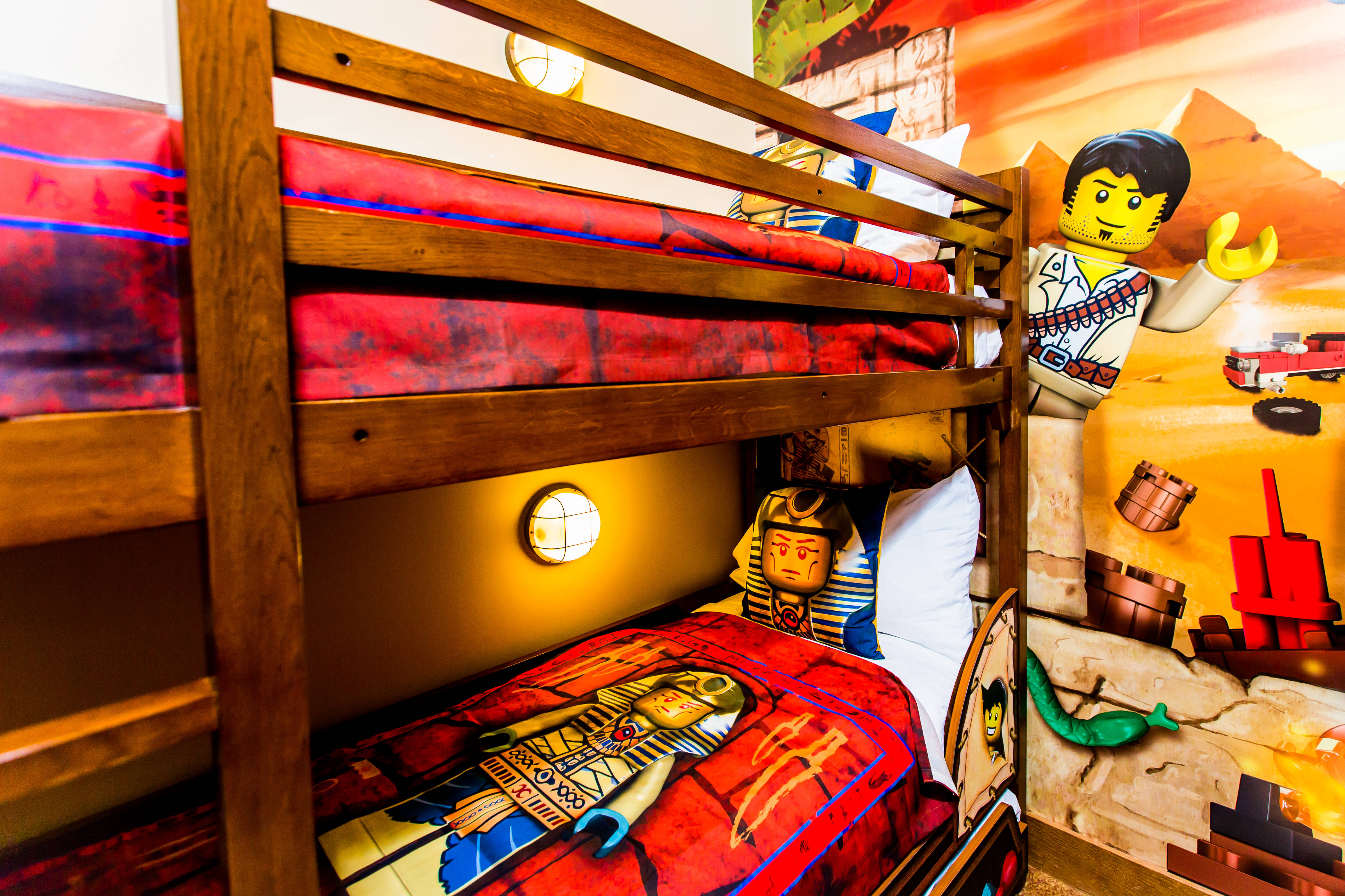 Double Deck Bed, Legoland, LEGO-themed bedding, 4K Desktop Wallpaper