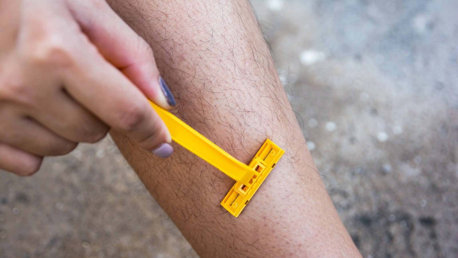 purple nail polish, bright yellow safety razor, dark hair, HD Desktop Wallpaper