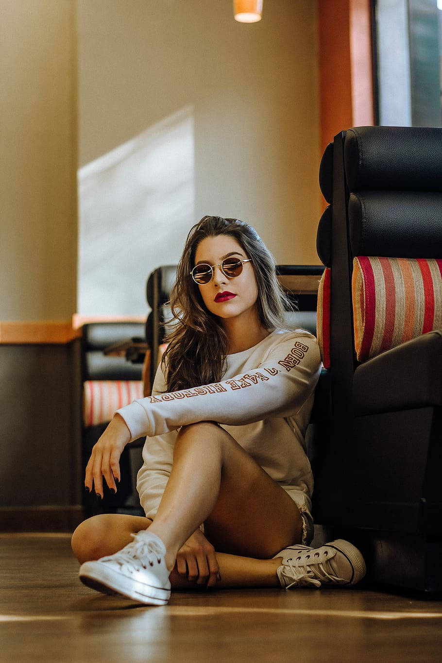 female legs, sunglasses, wooden floor, HD Phone Wallpaper