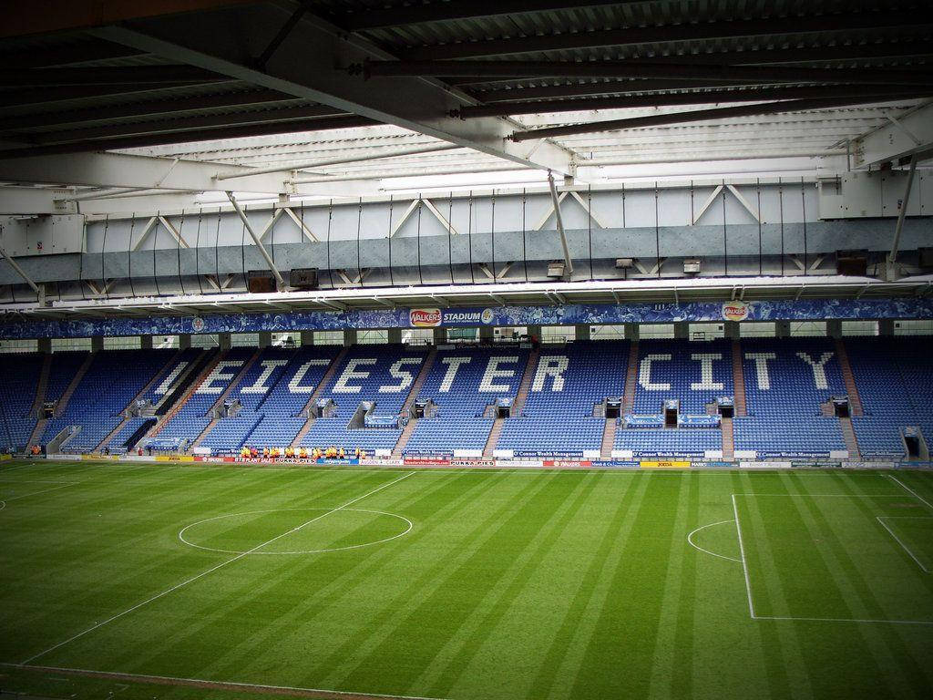 Leicester City, blue seats, vibrant green pitch, SD Desktop Wallpaper