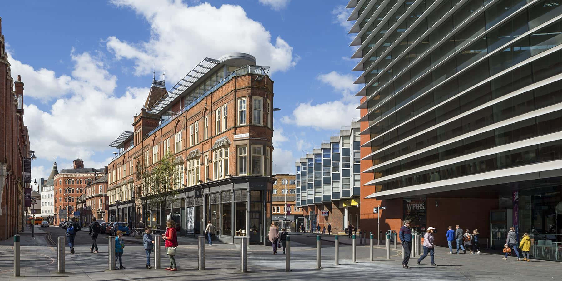 Leicester Cityscape, urban plaza, historic brick buildings, HD Desktop Wallpaper