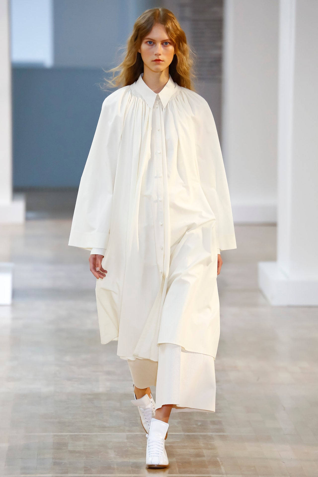Lemaire, Spring 2016, all-white oversized shirt dress, Full HD Phone Wallpaper