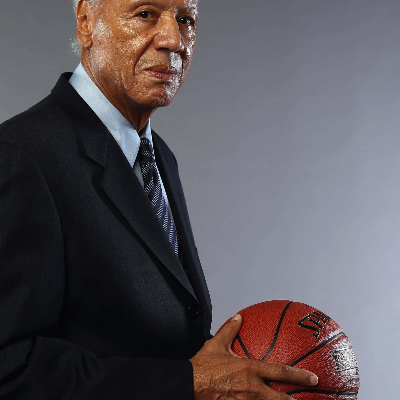 Lenny Wilkens, dark suit, basketball, HD Desktop Wallpaper