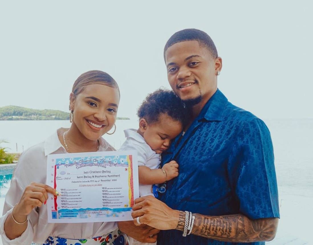 Leon Bailey, wife, son, SD Desktop Wallpaper