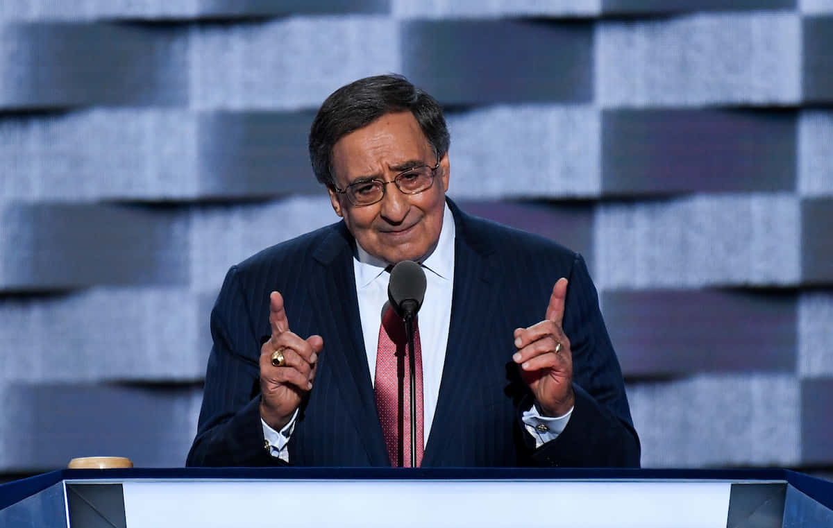 Leon Panetta, dark suit, red tie, SD Desktop Wallpaper