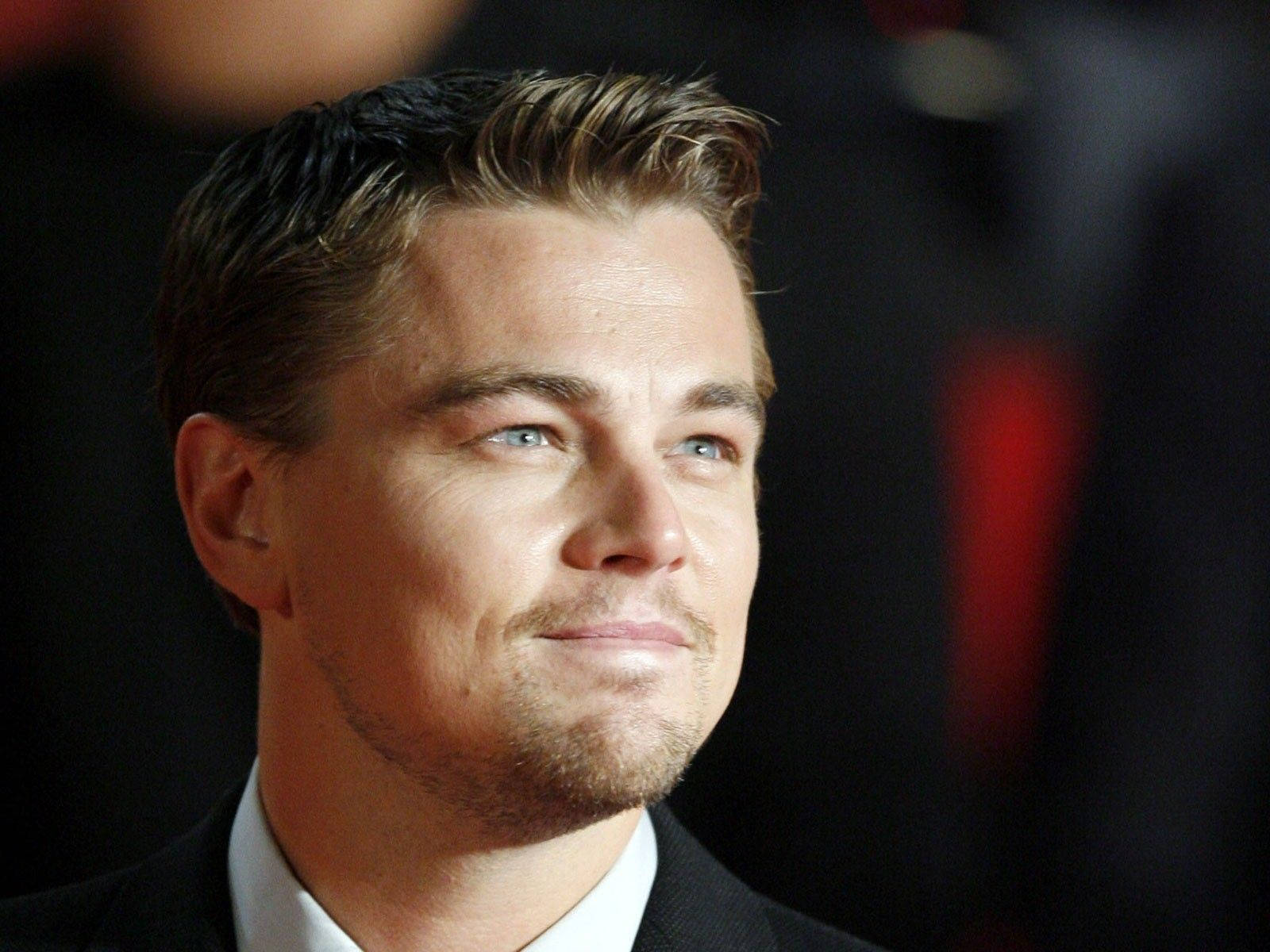 Leonardo DiCaprio, bright blue eyes, suit, HD Desktop Wallpaper
