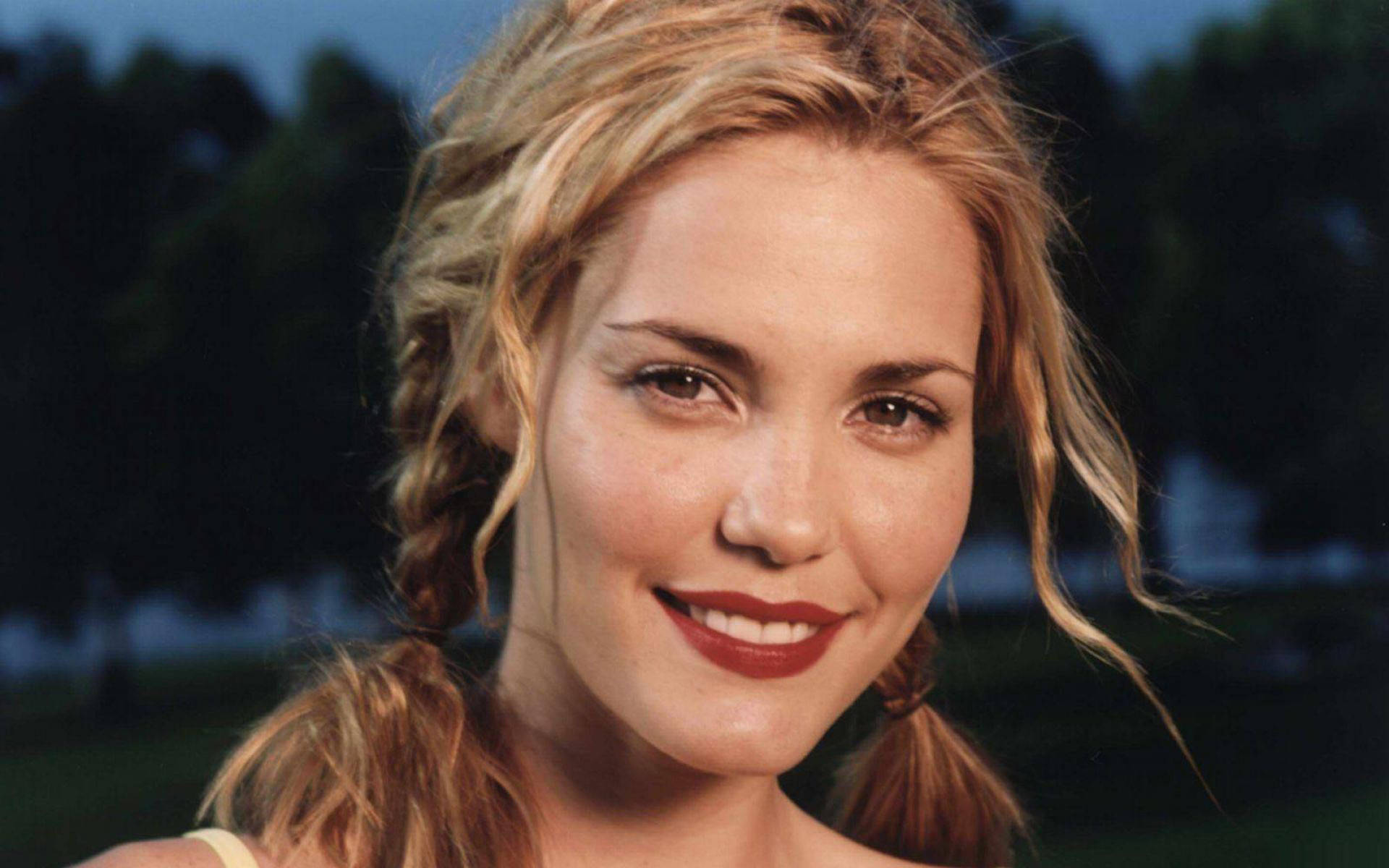 Leslie Bibb, blonde woman, braided hair, Full HD Desktop Wallpaper