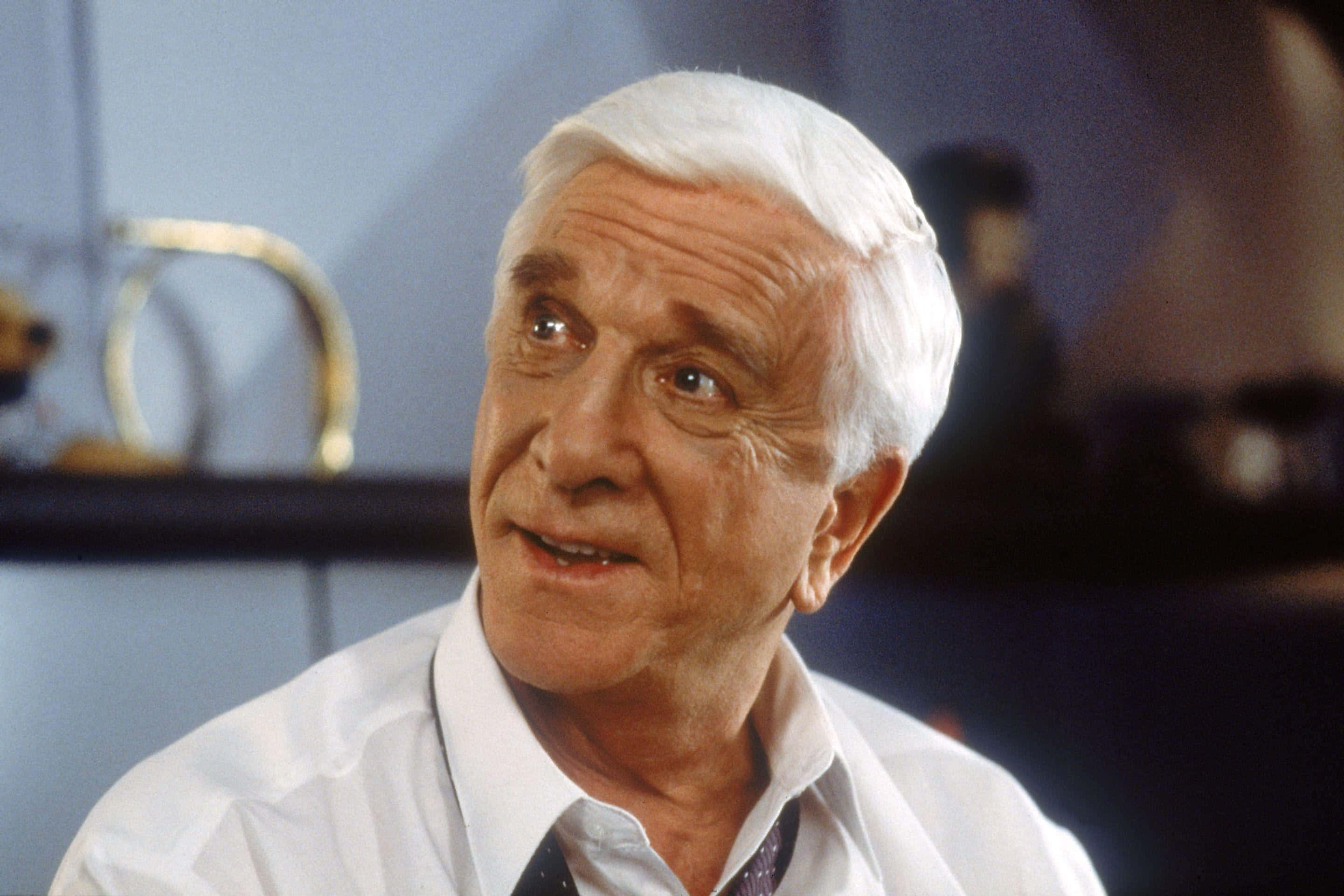 Leslie Nielsen, white shirt, tie, 2K Desktop Wallpaper