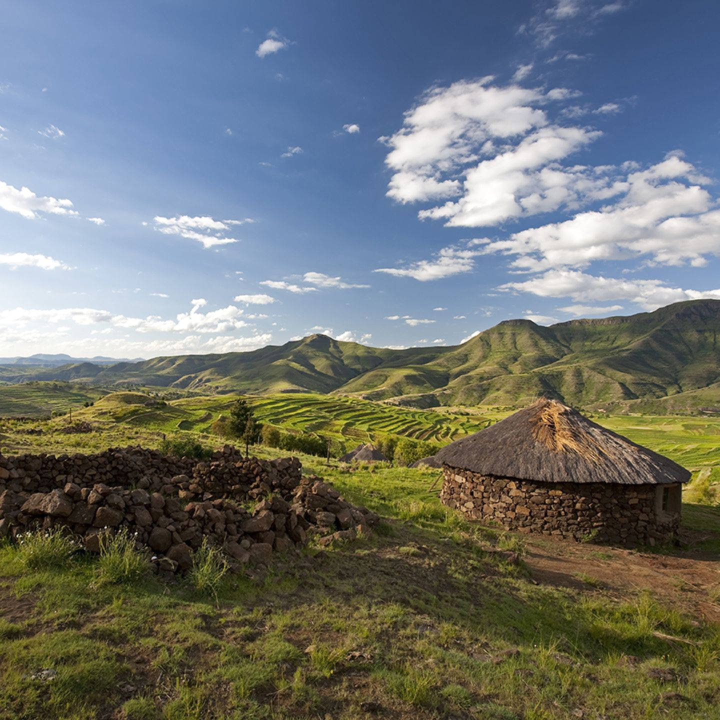 Lesotho, single house, thatched roof, HD Desktop Wallpaper