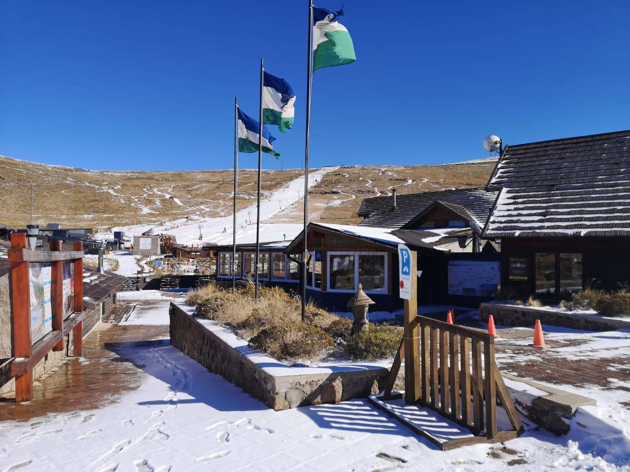 Lesotho, snowy buildings, flagpoles, HD Desktop Wallpaper