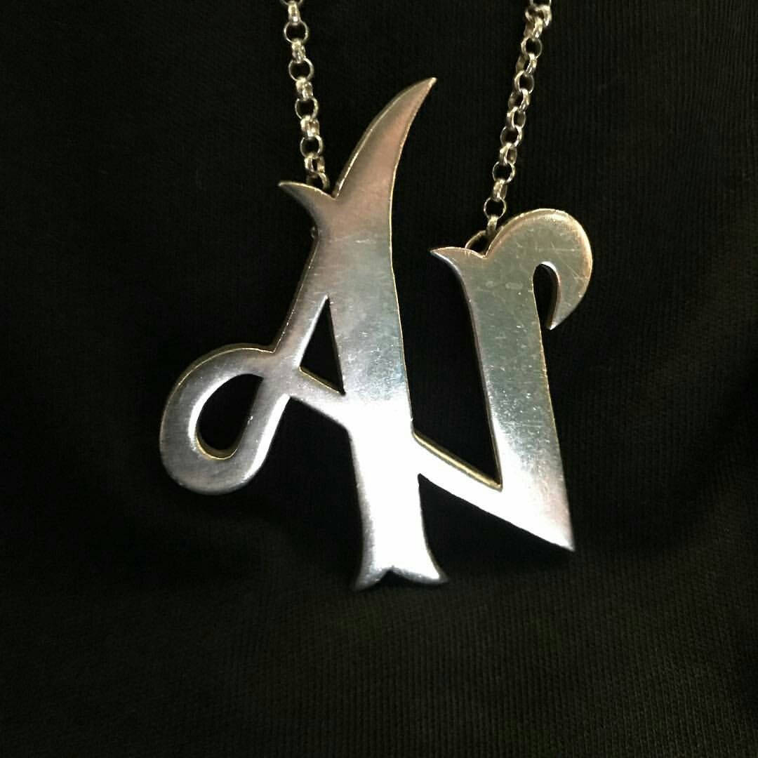 AN Monogram Necklace, silver, AF monogram pendant, SD Desktop Wallpaper