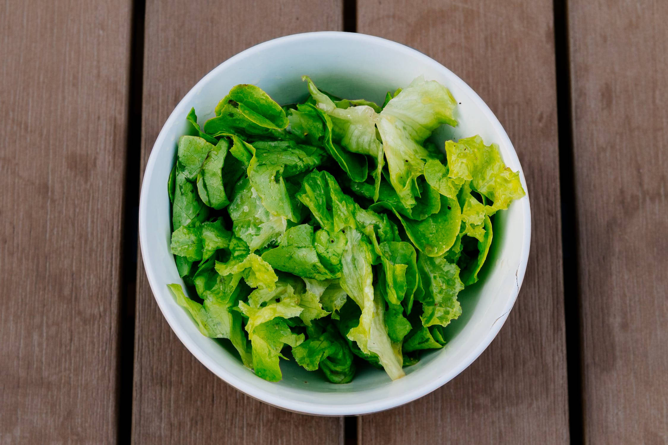 Lettuce, white bowl, fresh green lettuce leaves, Full HD Desktop Wallpaper