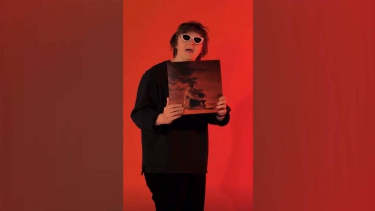 Lewis Capaldi, debut album release, white sunglasses, HD Desktop Wallpaper