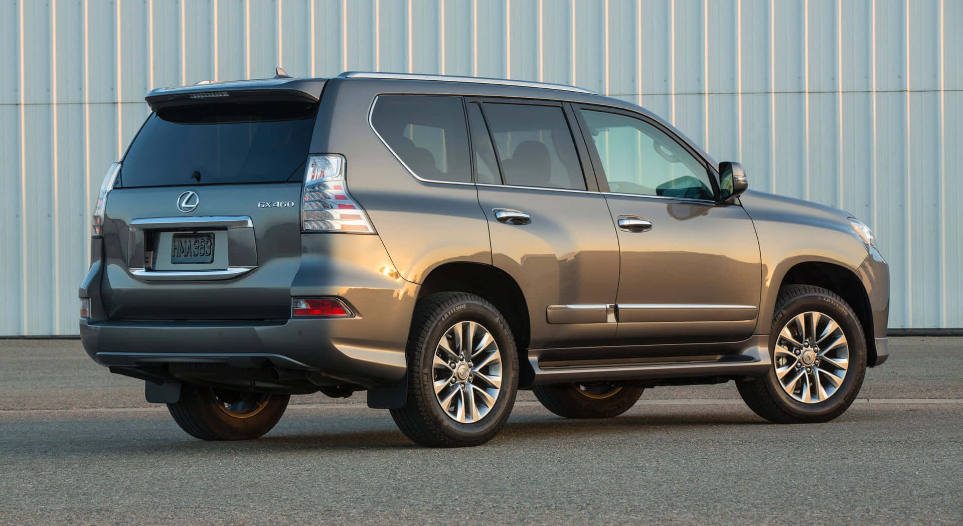 Lexus GX 460, metallic gray, asphalt, Full HD Desktop Wallpaper