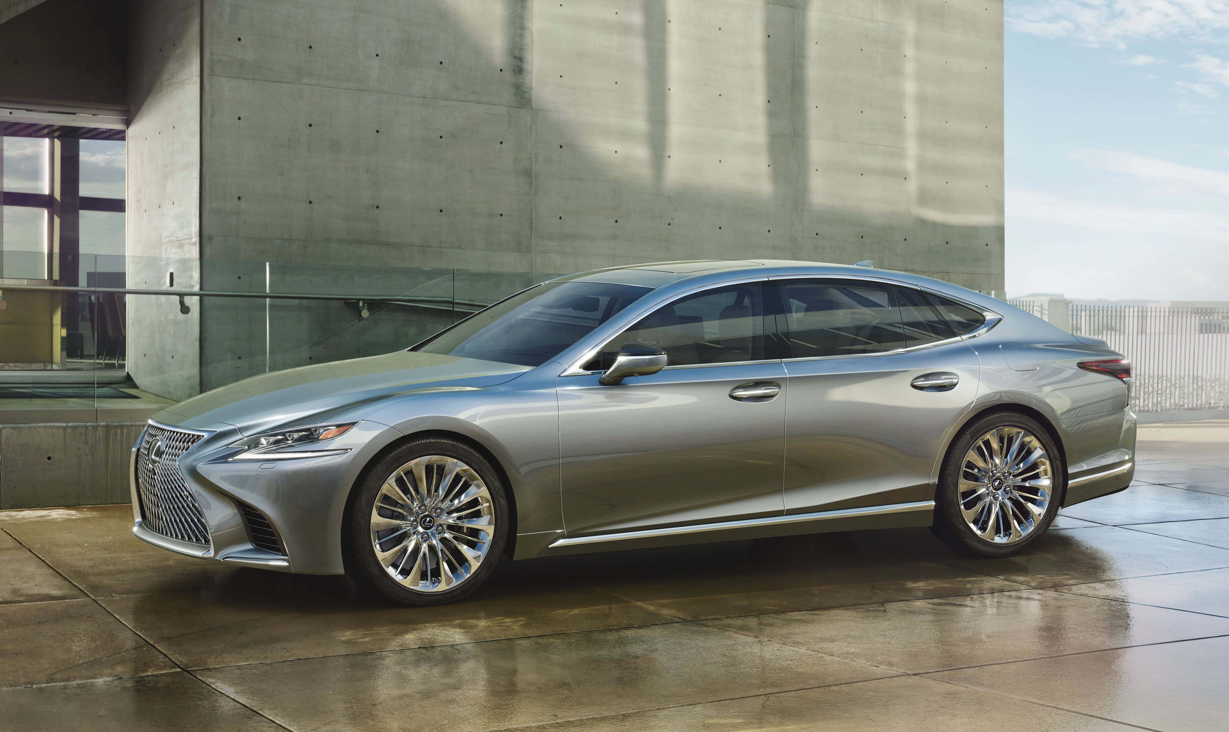 Lexus LS 500, silver, daylight, 4K Desktop Wallpaper