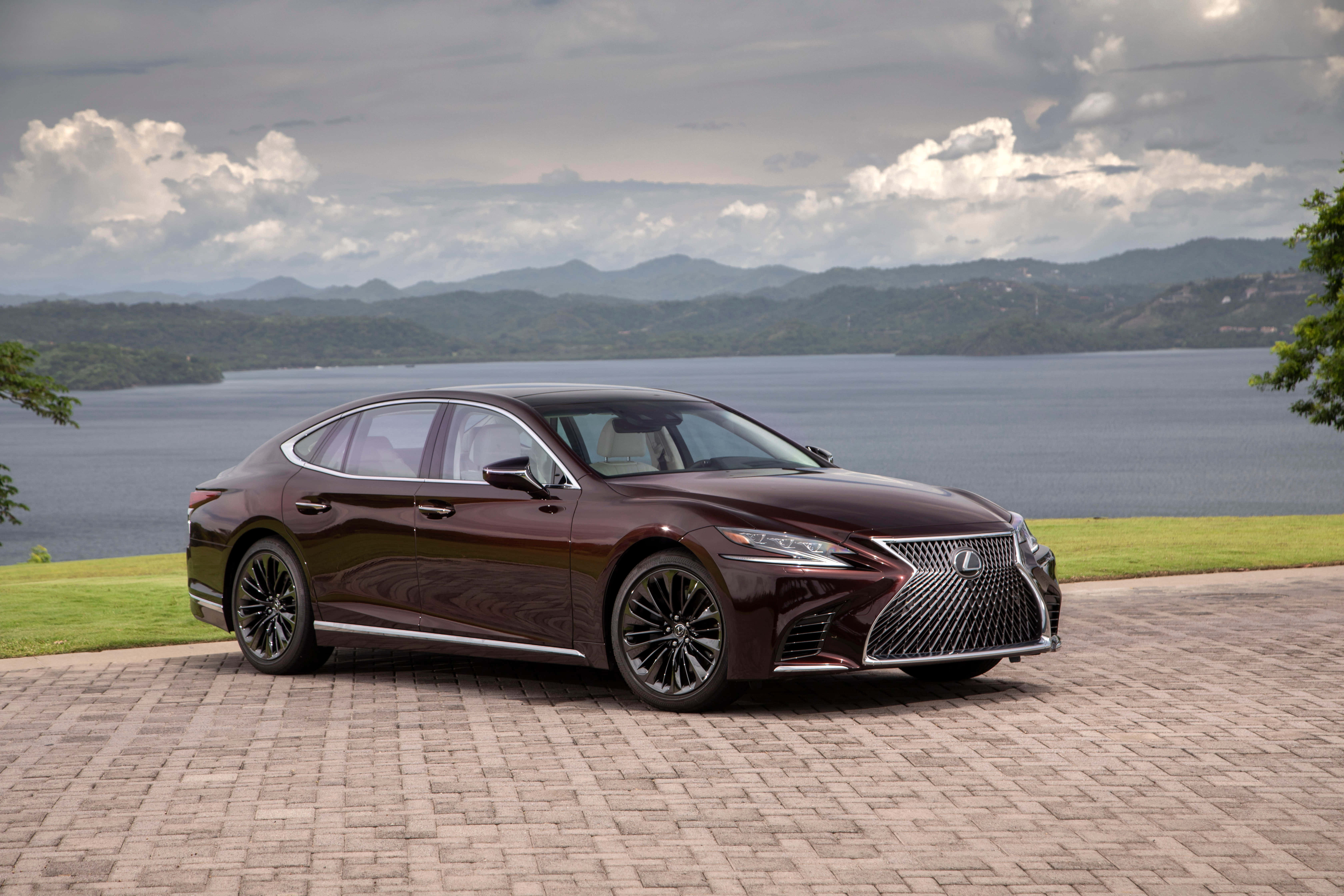 Lexus LS 500, maroon, stone driveway, 5K Desktop Wallpaper