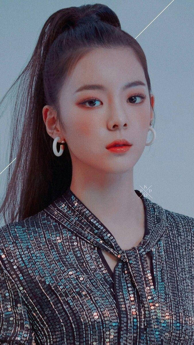 Lia, dark hair, high ponytail, SD Phone Wallpaper