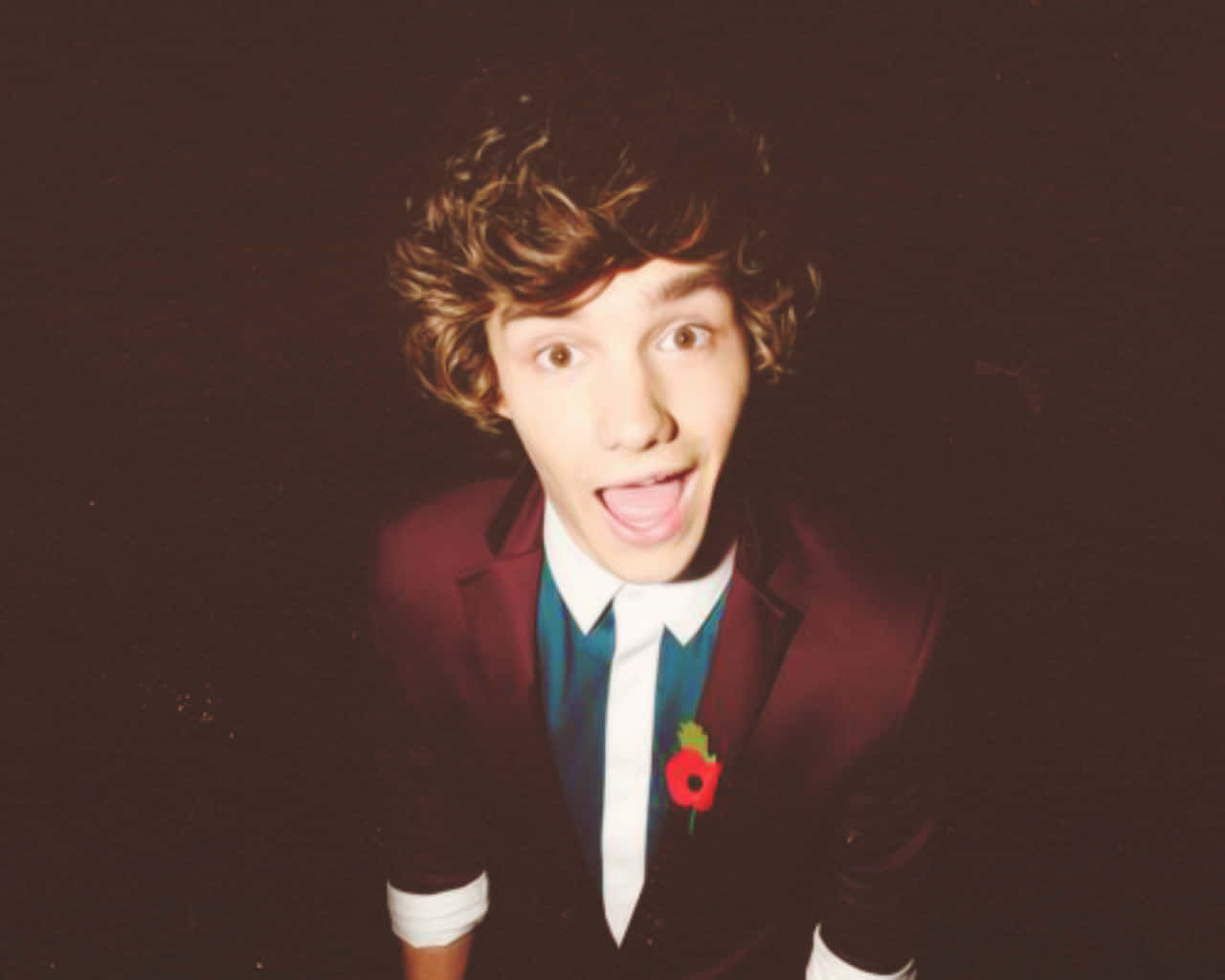 Liam Payne, curly hair, maroon suit, HD Desktop Wallpaper