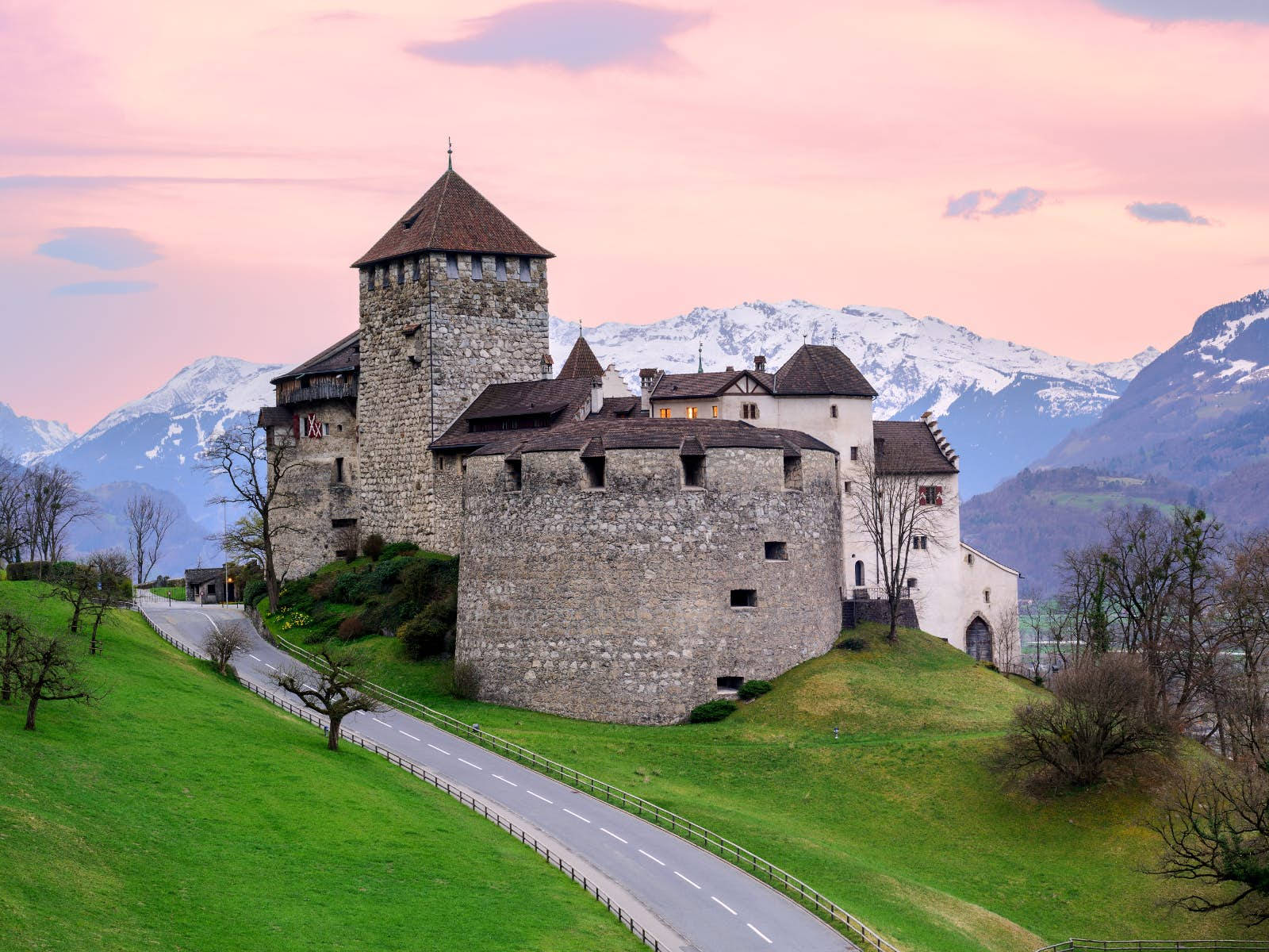 Liechtenstein, pink skies, stone castle, HD Desktop Wallpaper