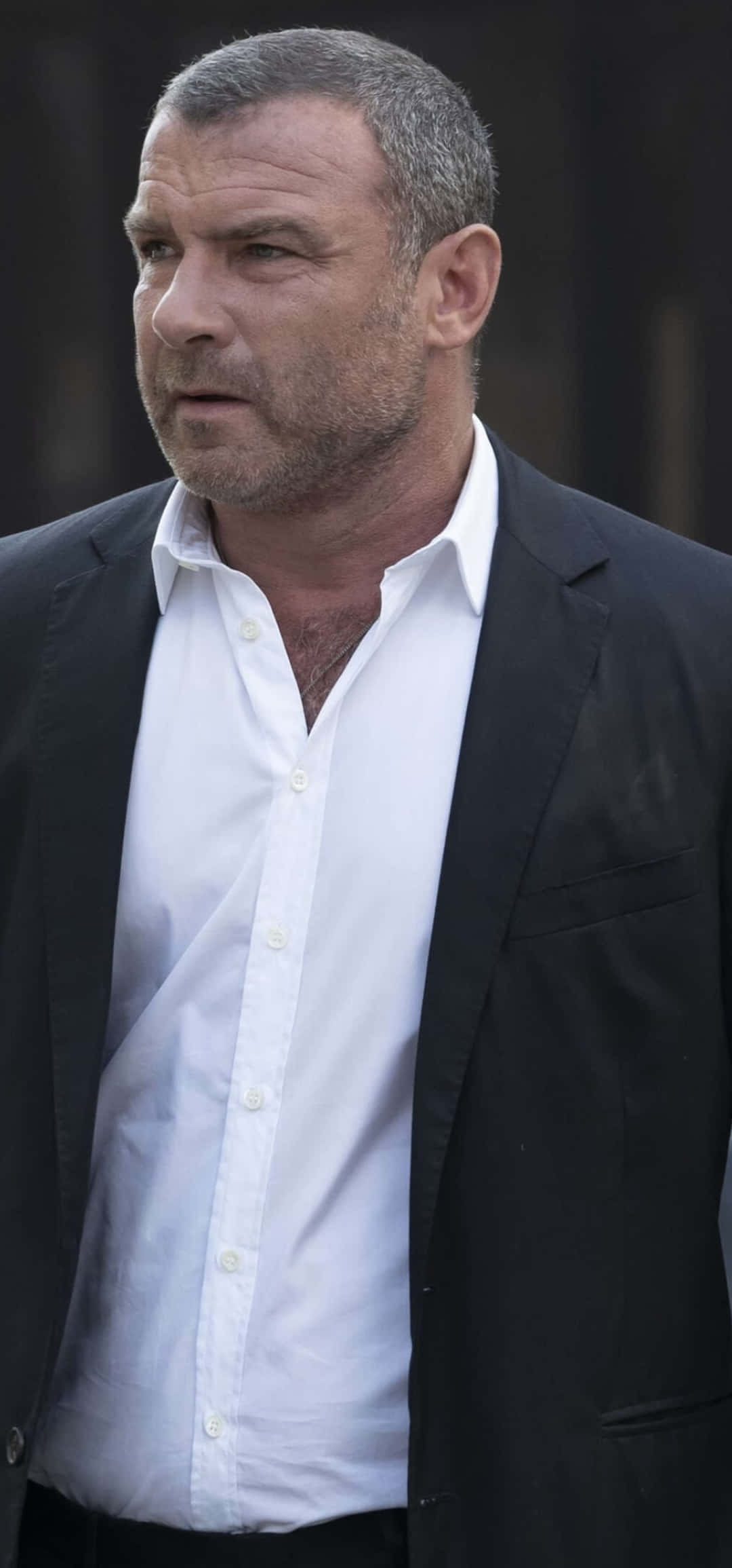 Liev Schreiber, black blazer, white shirt, Full HD Phone Wallpaper