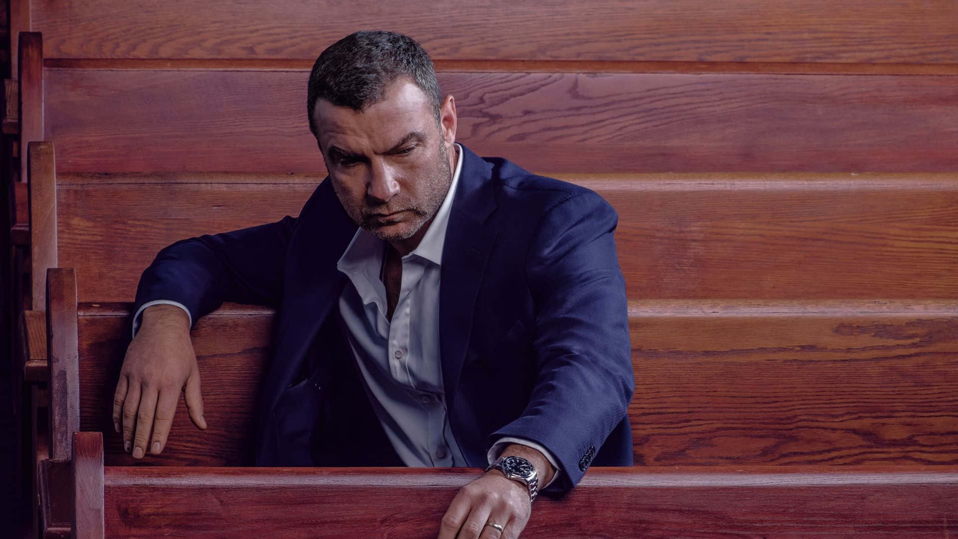 Liev Schreiber, dark suit, wooden pew, Full HD Desktop Wallpaper