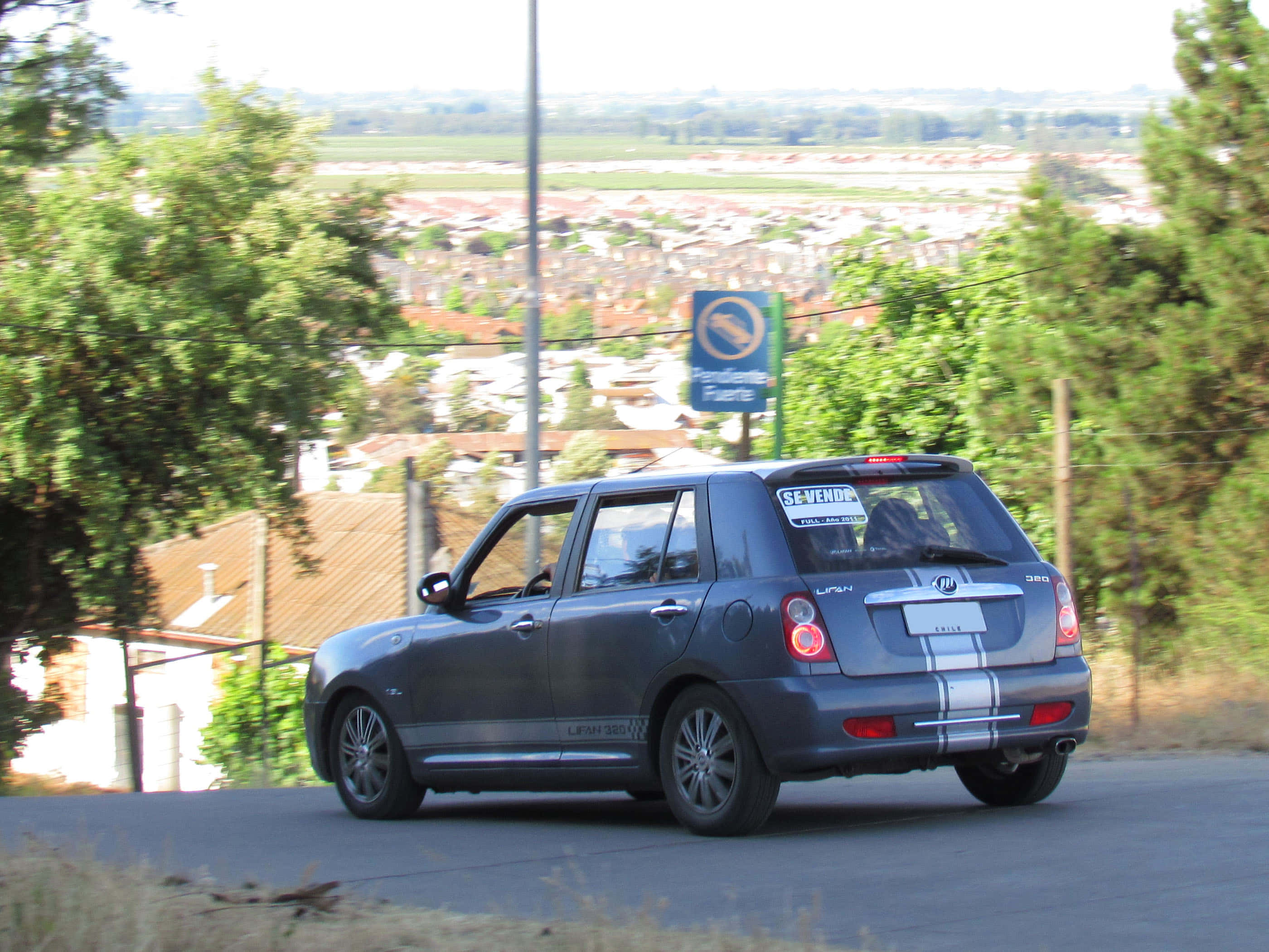 Lifan 320, gray hatchback, road, 2K Desktop Wallpaper