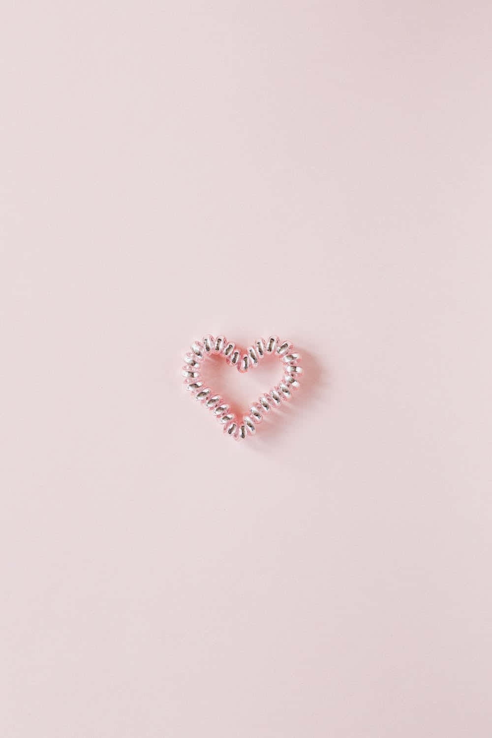 light pink iPhone, heart shaped hair clip, silver, HD Phone Wallpaper