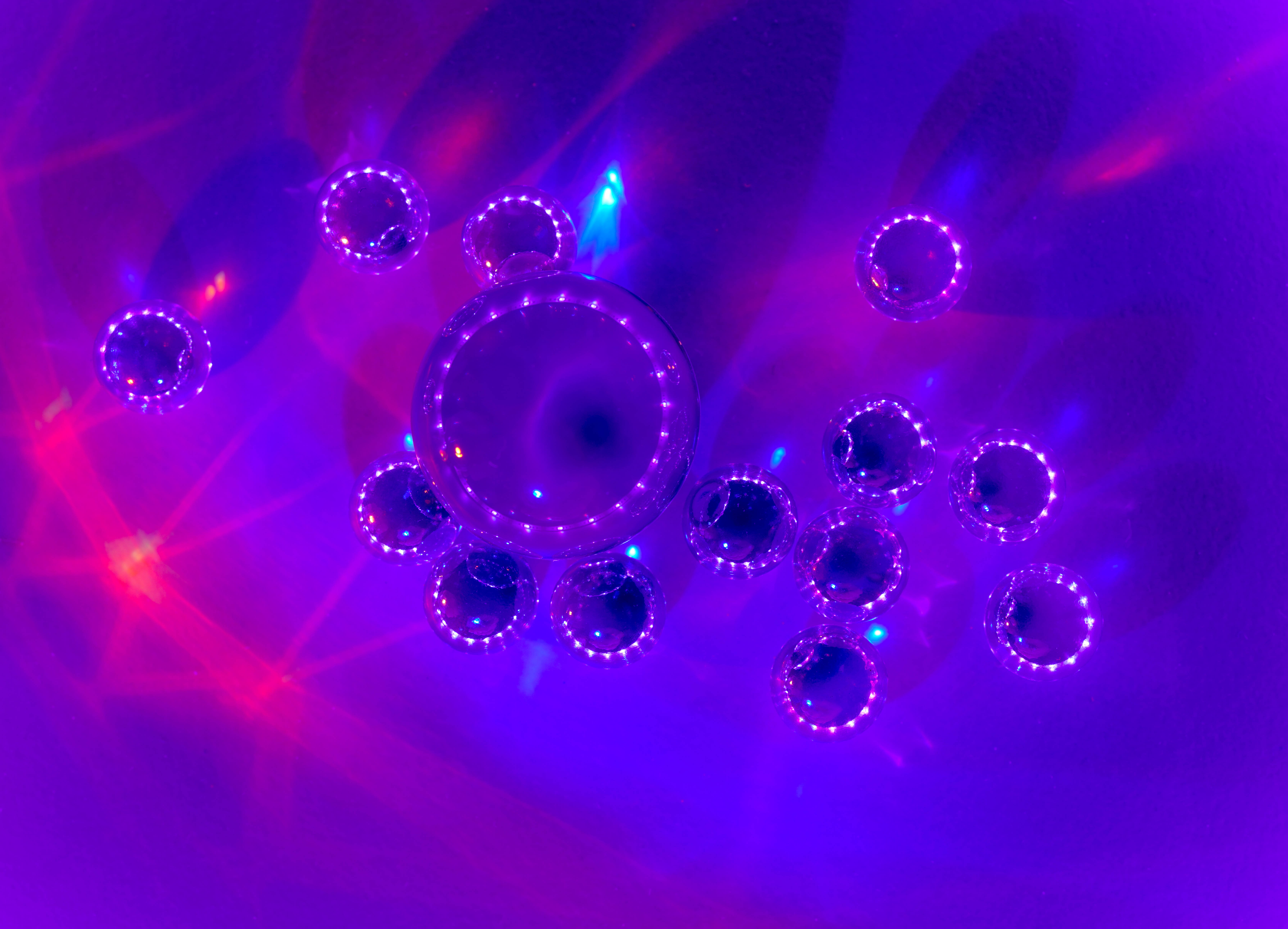 light purple, blue jellyfish, glowing purple, 5K Desktop Wallpaper