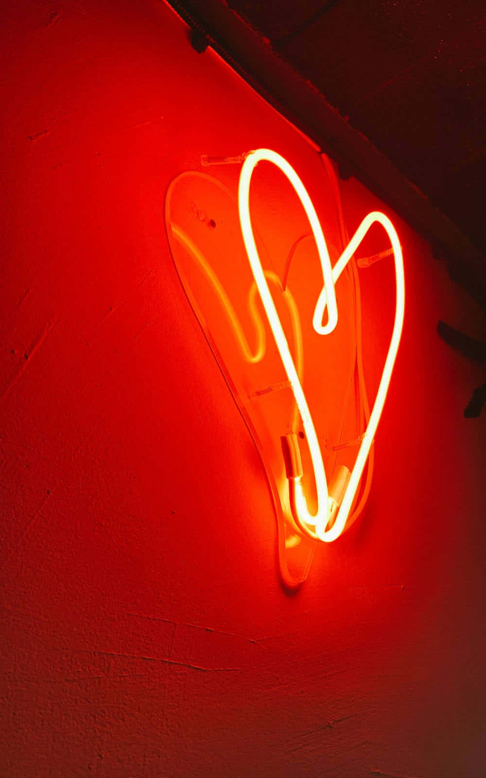 Neon Heart, light red aesthetic, glowing red neon heart sign, HD Phone Wallpaper