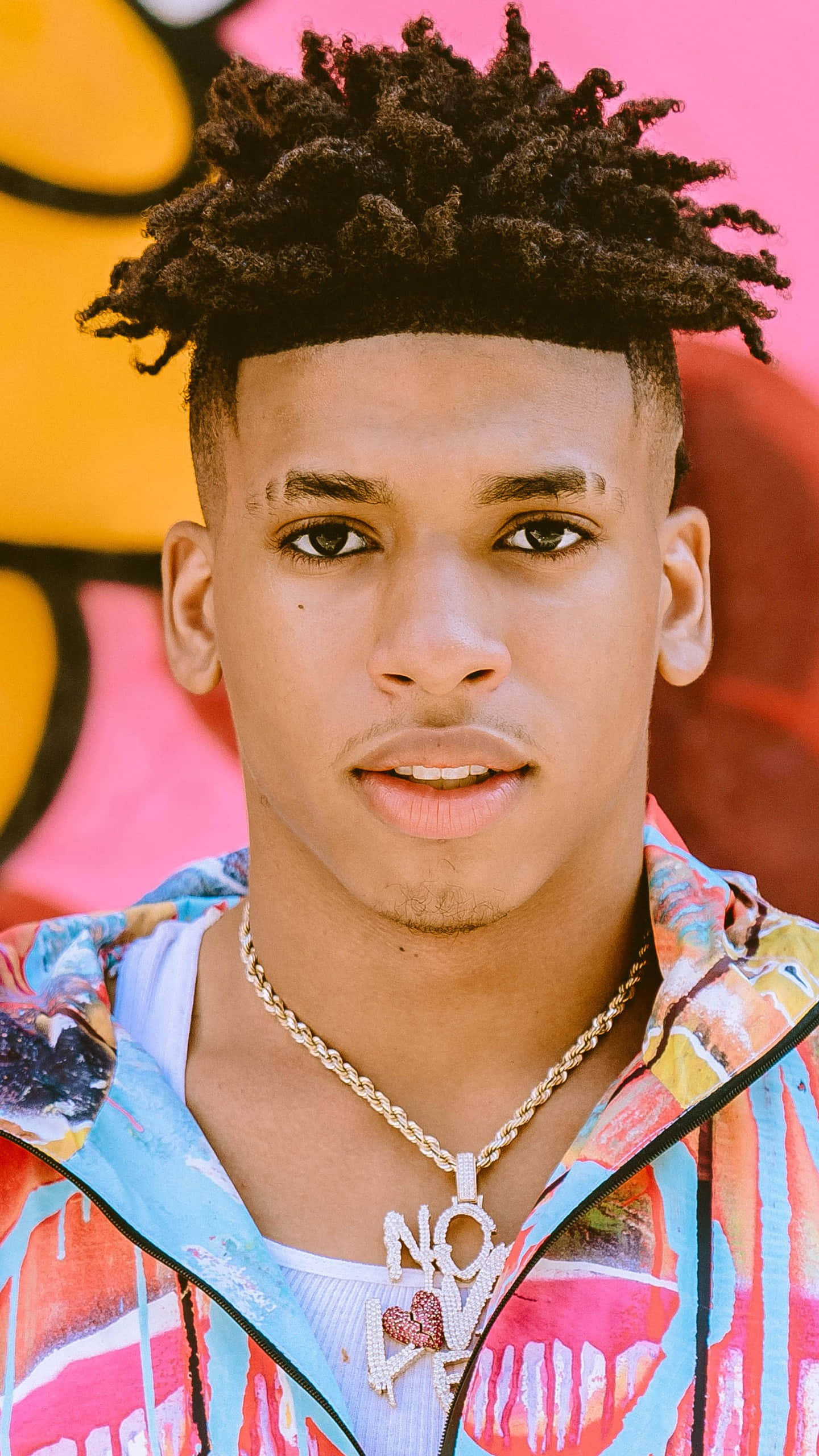 Light Skin Boy, textured dreadlocks, gold chain, 2K Phone Wallpaper