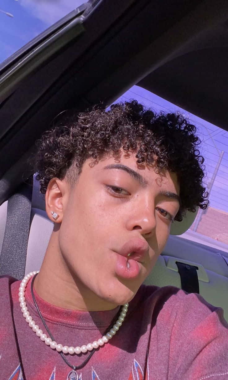 light skinned boy, curly hair, selfie, SD Phone Wallpaper