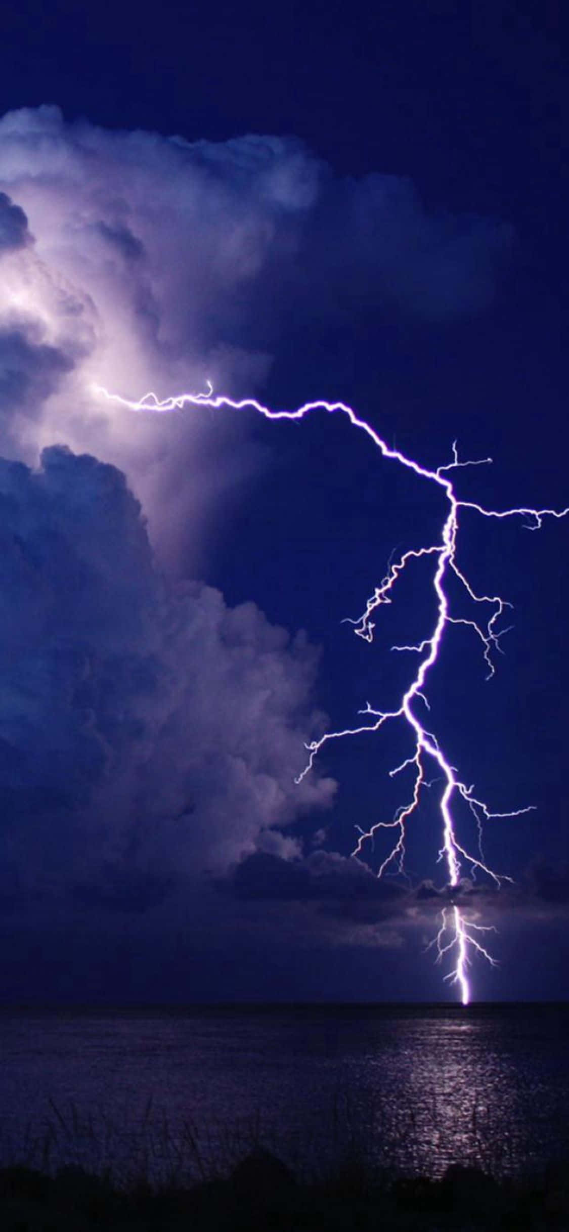 Lightning Bolt iPhone, purple lightning bolt, stormy night sky, Full HD Phone Wallpaper