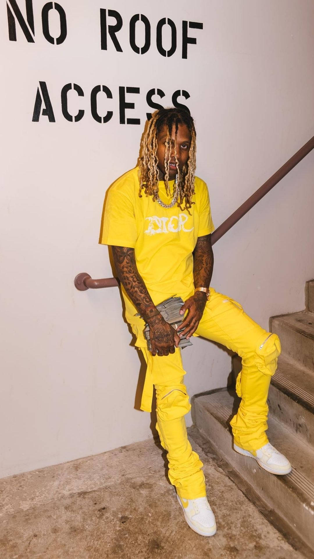 Lil Durk, bright yellow Dior outfit, concrete stairs, Full HD Phone Wallpaper