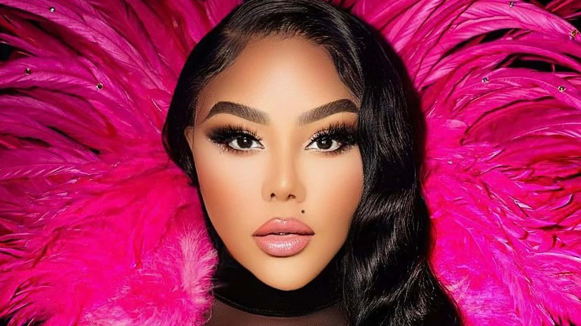Lil Kim, pink feathered wings, vibrant pink, Full HD Desktop Wallpaper
