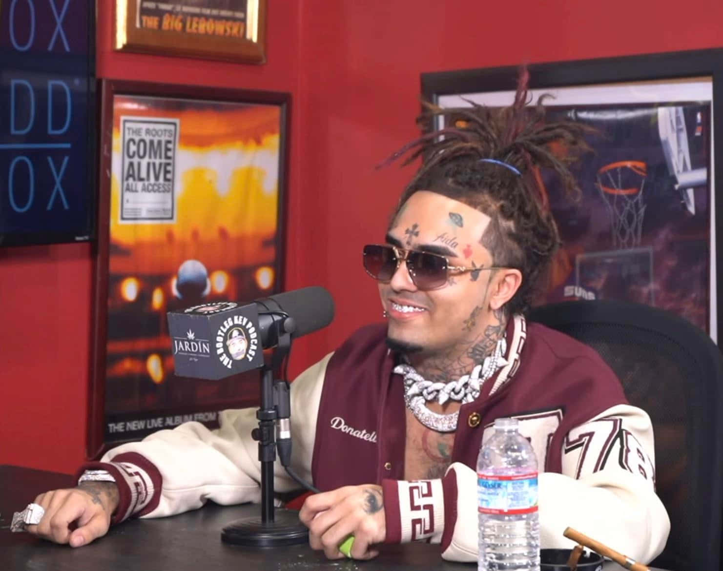 Lil Pump, dreadlocks, microphone, HD Desktop Wallpaper