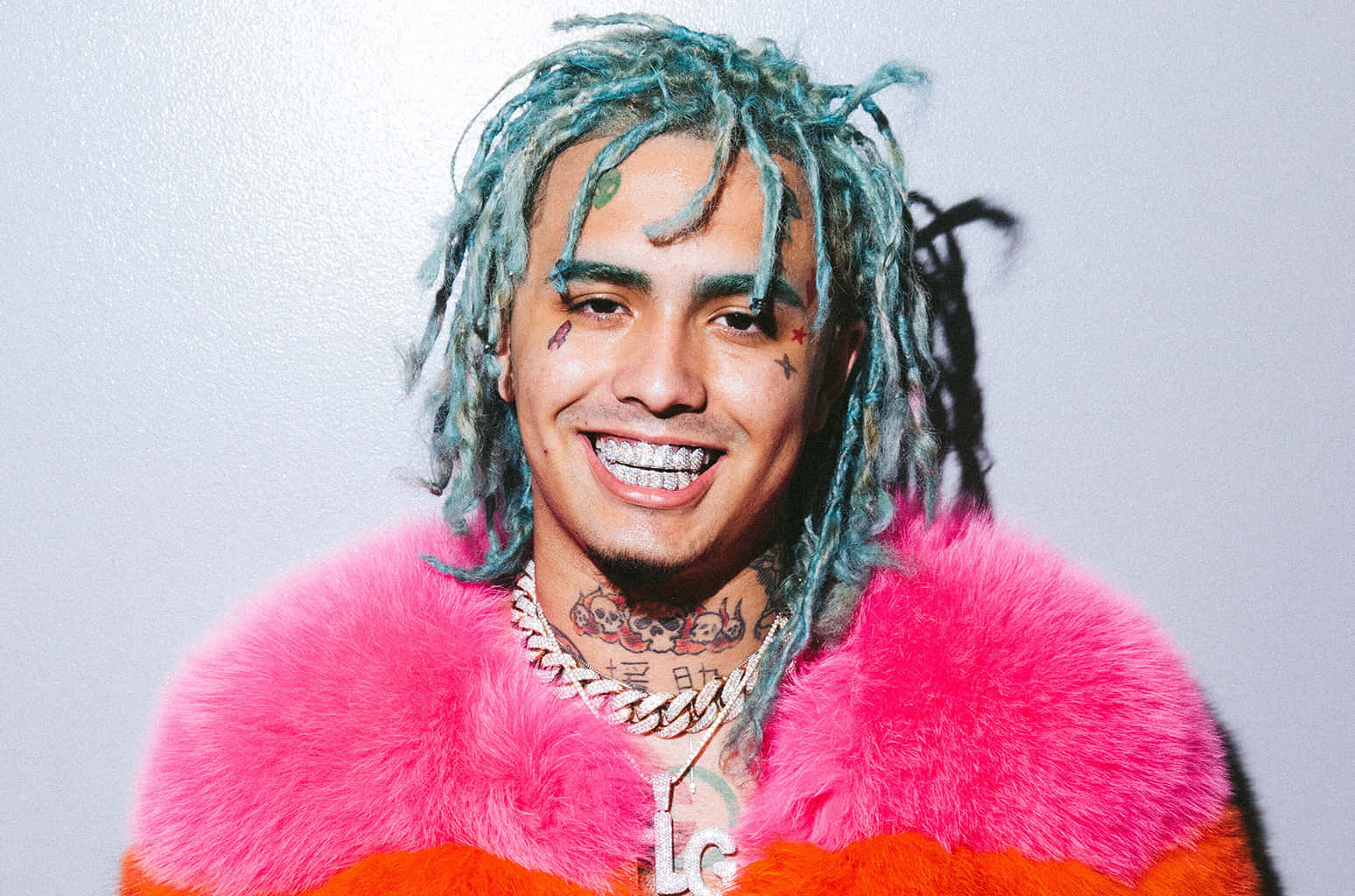 Lil Pump, blue dreadlocks, bright pink fur coat, HD Desktop Wallpaper