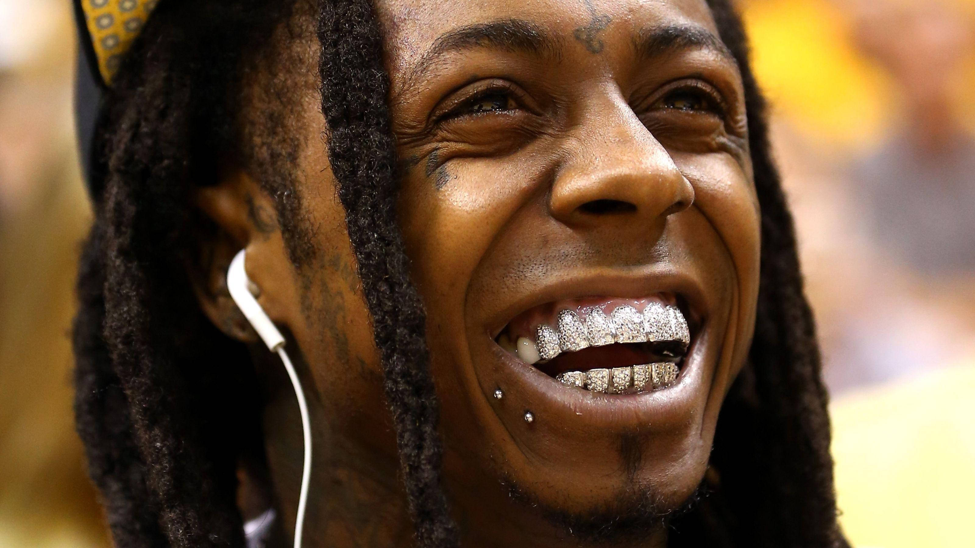 Lil Wayne, diamond-encrusted teeth, dreadlocks, 2K Desktop Wallpaper