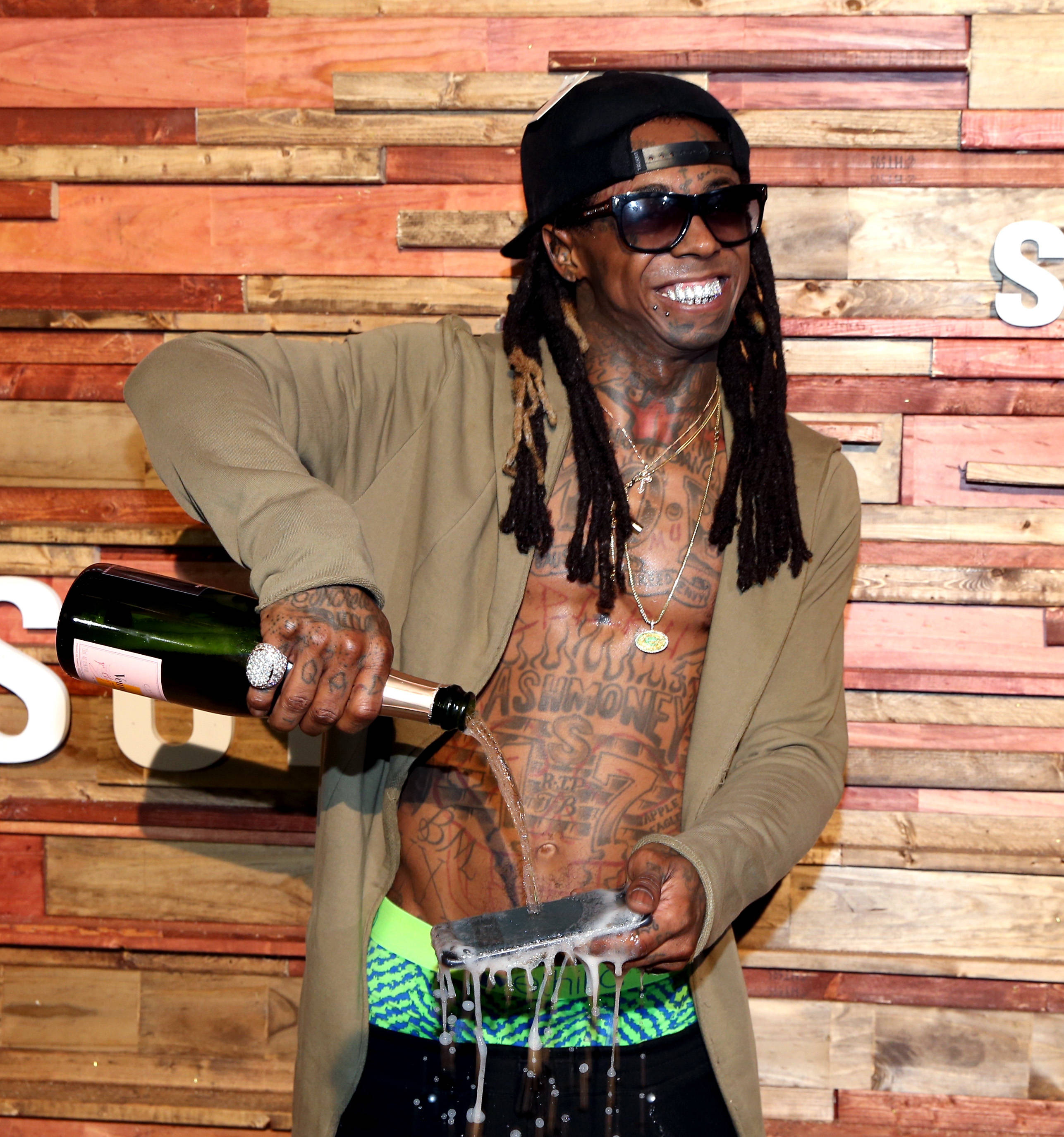Lil Wayne, champagne, black cap, 2K Phone Wallpaper