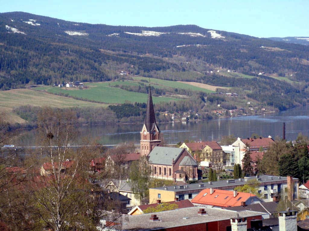 Lillehammer, snowy landscape, calm lake, SD Desktop Wallpaper