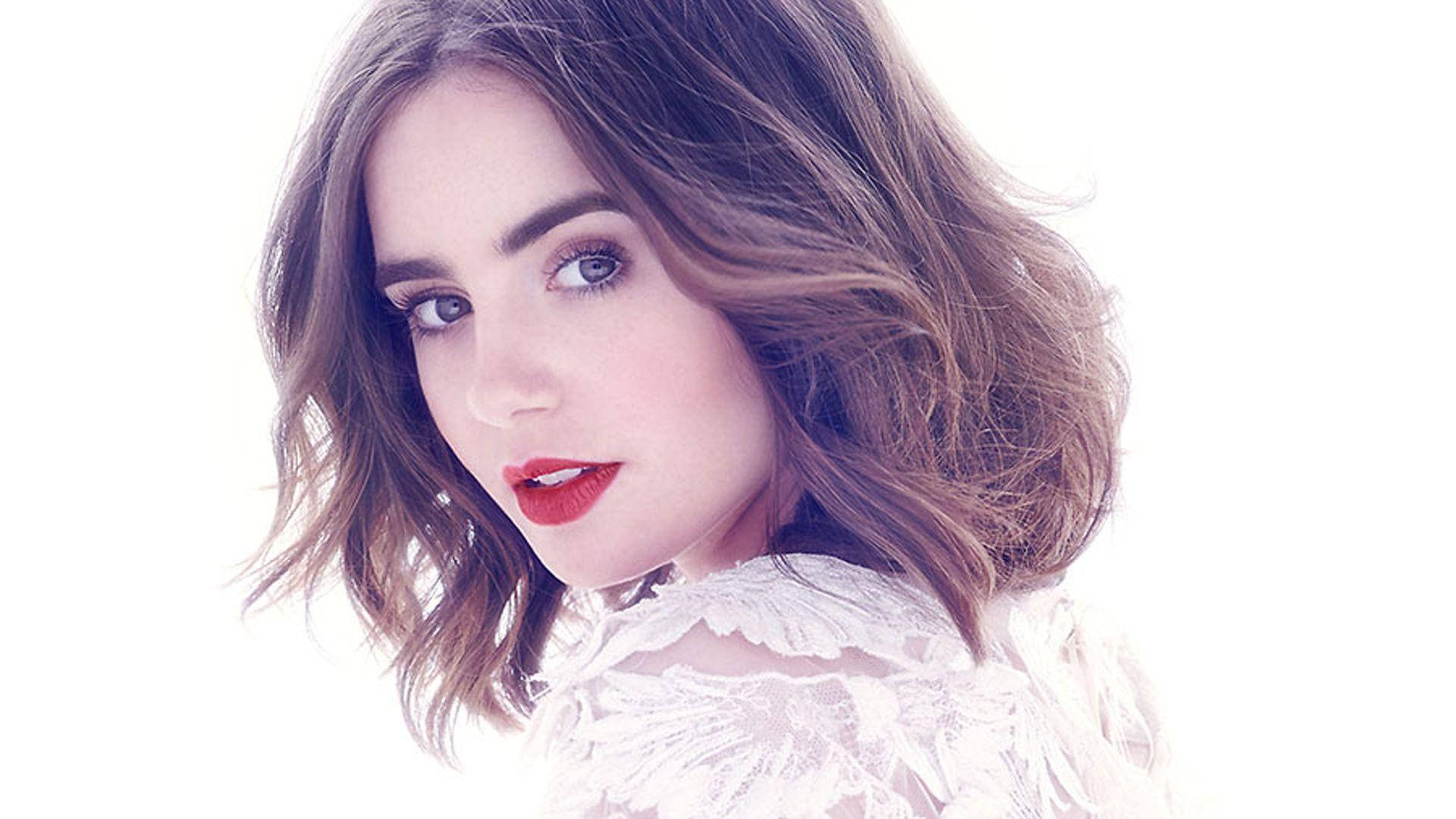 Lily Collins, red lips, wavy brown hair, Full HD Desktop Wallpaper