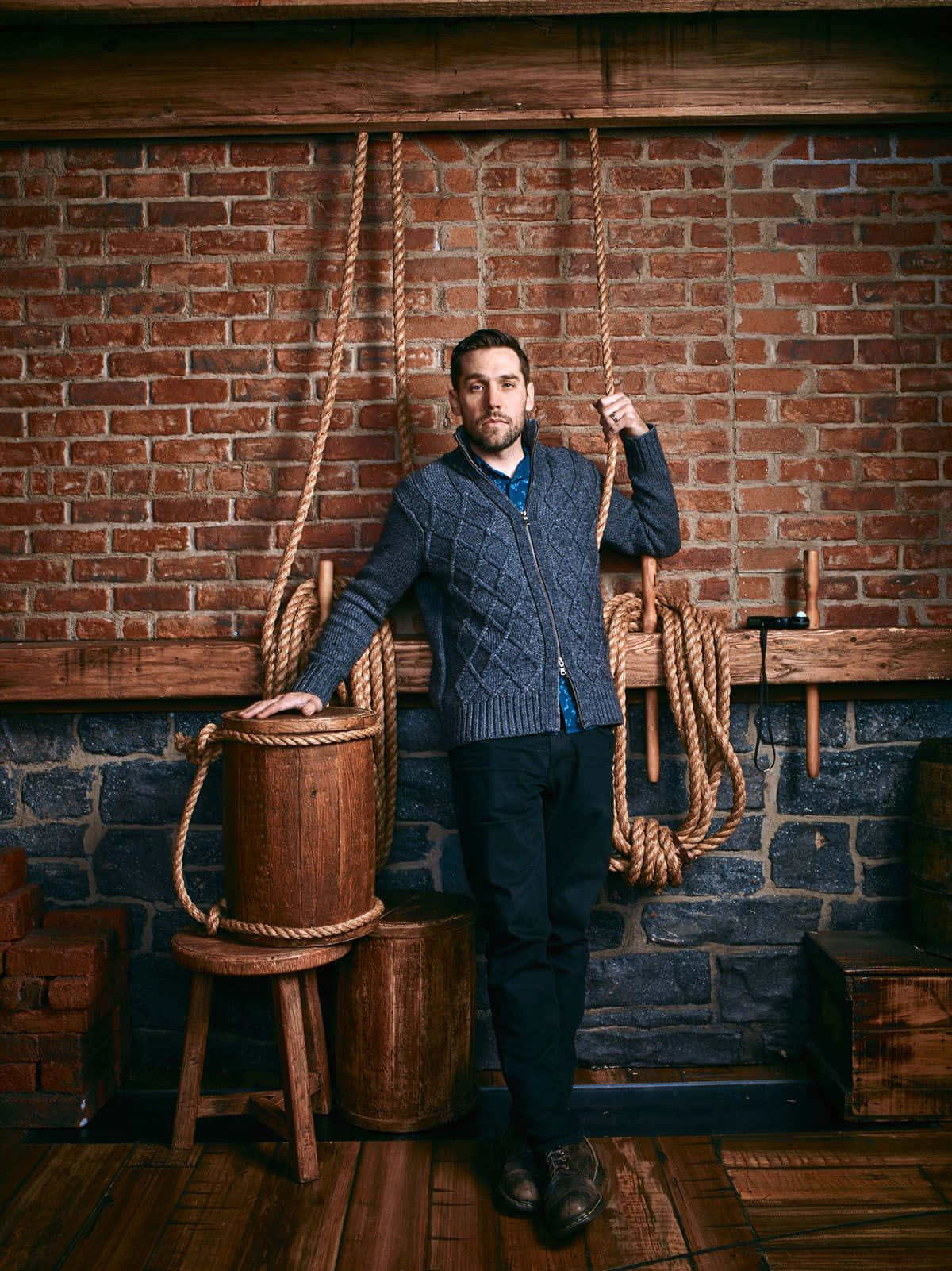 Lin-manuel Miranda, blue knit sweater, rustic brick wall, HD Phone Wallpaper