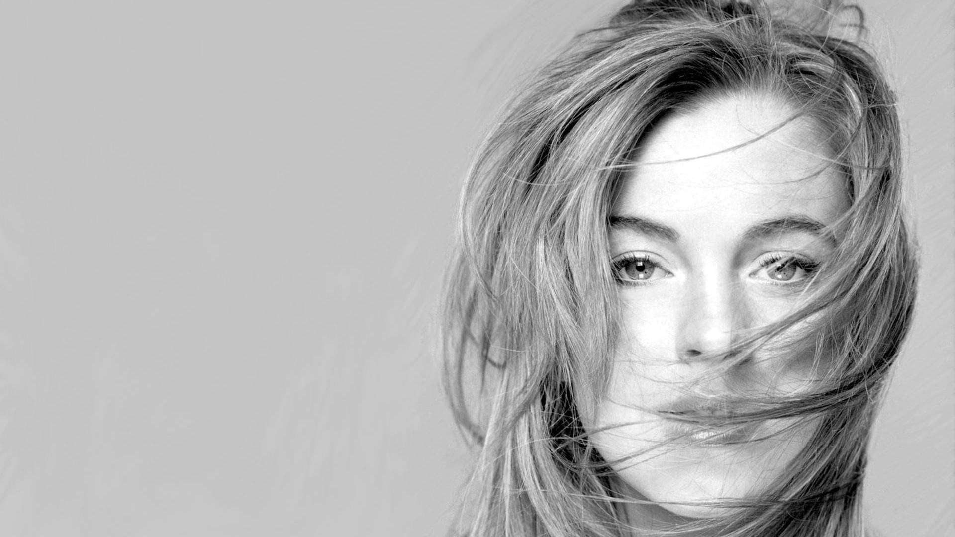 Lindsay Lohan, black and white portrait, wind-blown hair, Full HD Desktop Wallpaper