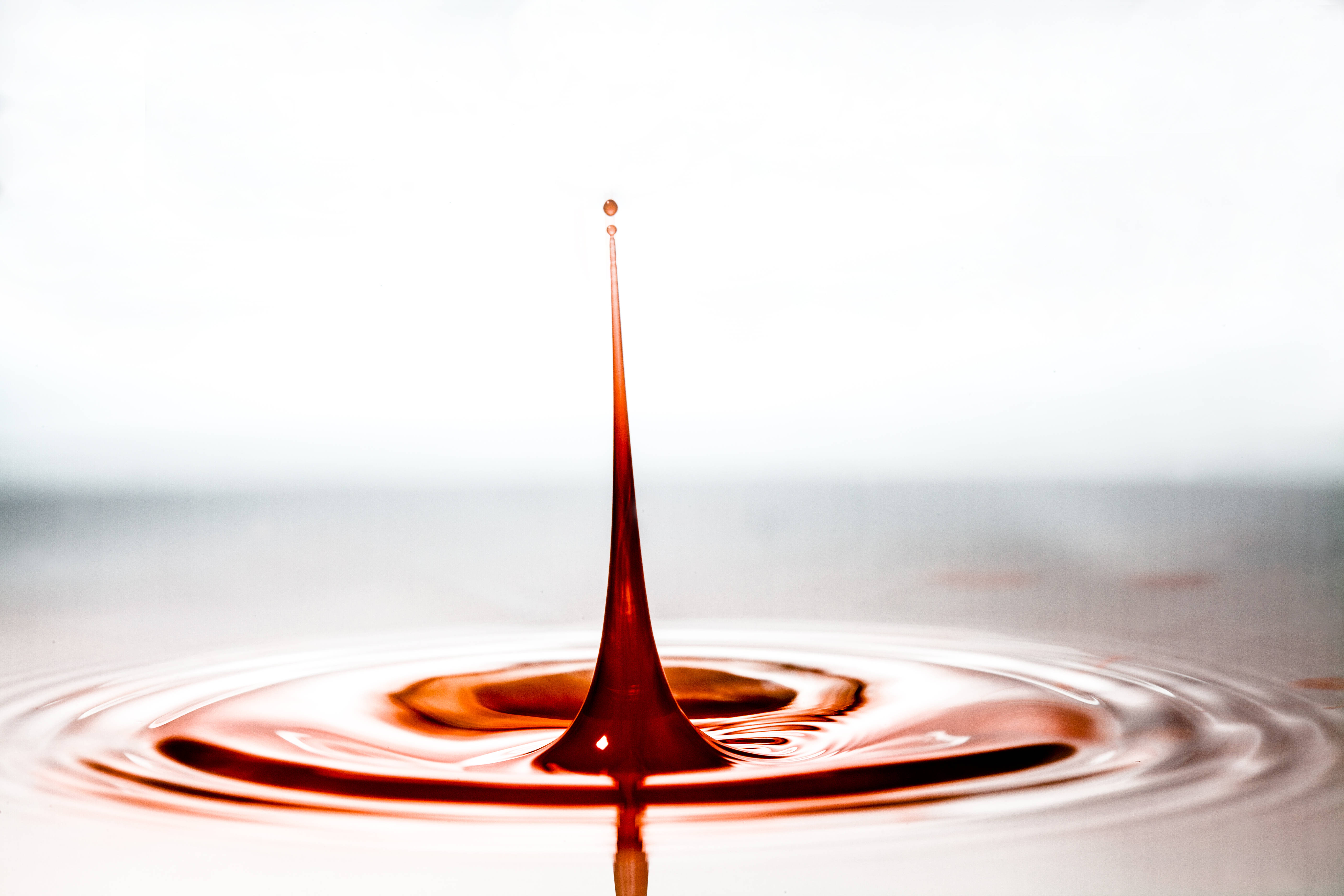 liquid wax, amber droplet, rippling pool, 5K Desktop Wallpaper